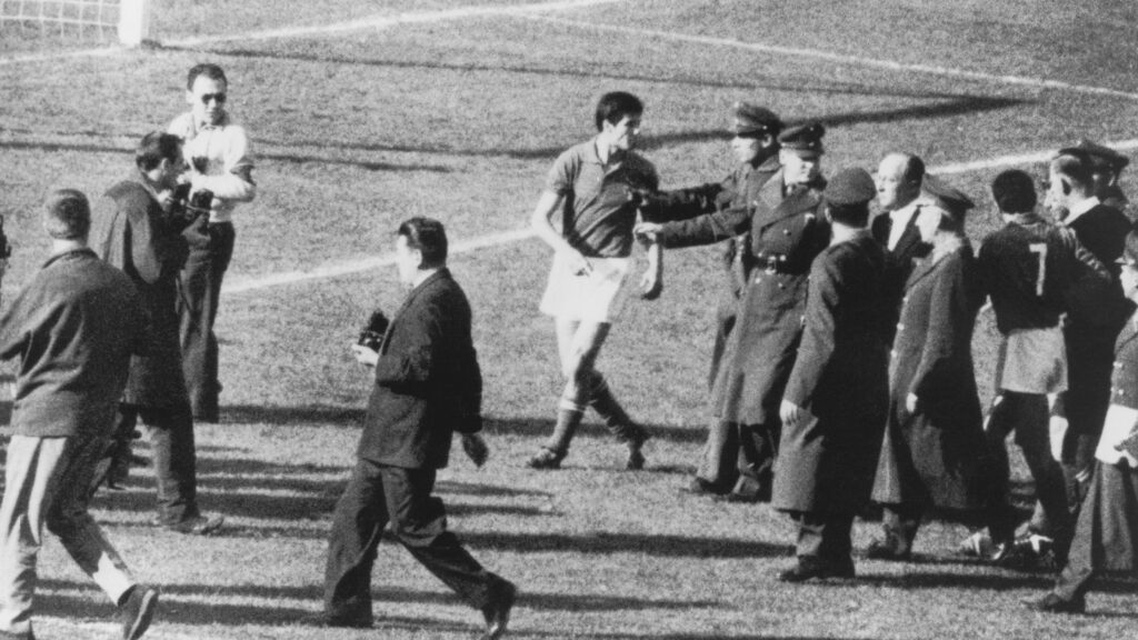 Chile vs Italy 1962 Battle of Santiago World Cup match with violent clashes.