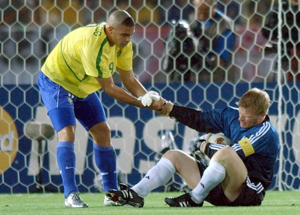Oliver Kahn spilling the ball in 2002 World Cup Final vs Brazil.